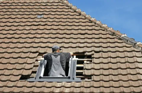 Pose de velux - Montilly-sur-Noireau